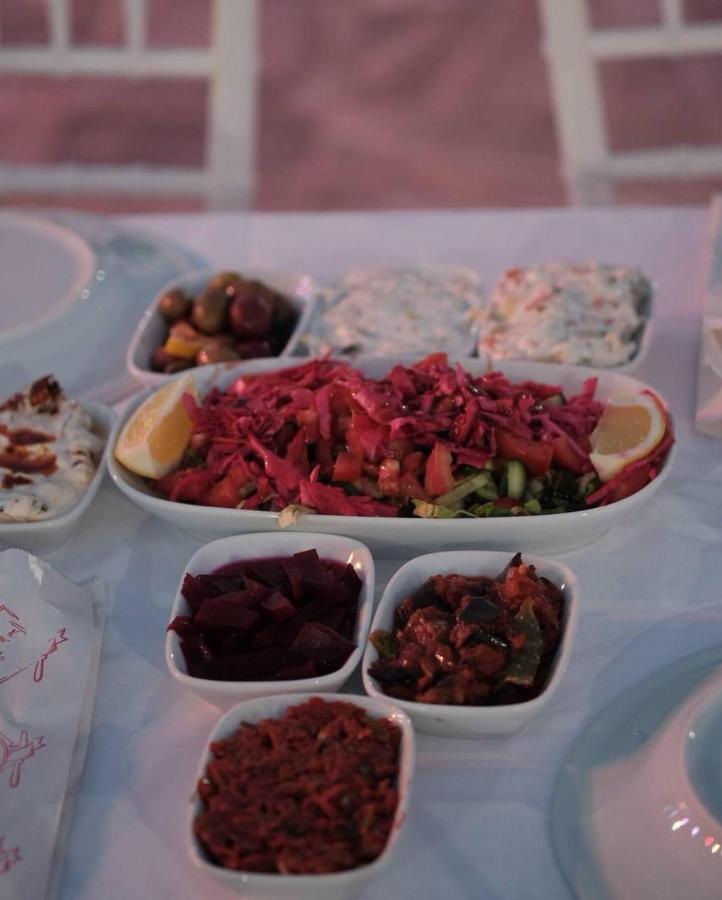 Joy Garden Bed & Breakfast Karahayit  Екстериор снимка